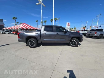 2026 Toyota Tundra SR5 Crew Cab Short Bed - miniatura 4