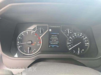 2026 Toyota Tundra SR5 Crew Cab Short Bed - miniatura 9