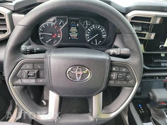 2026 Toyota Tundra SR5 Crew Cab Short Bed - miniatura 10