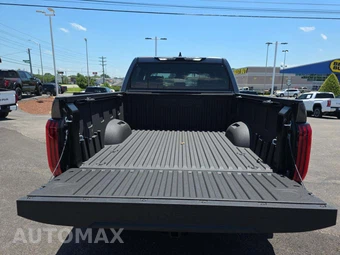 2026 Toyota Tundra SR5 Crew Cab Short Bed - miniatura 11