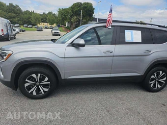 2026 Volkswagen Atlas 2.0T SE - miniatura 2