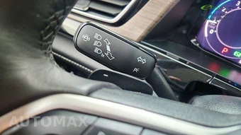 2026 Volkswagen Atlas 2.0T SEL Premium R-Line – miniatura 48