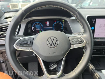 2026 Volkswagen Atlas Cross Sport 2.0T SE w/Technology - miniatura 10