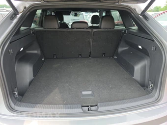 2026 Volkswagen Atlas Cross Sport 2.0T SE w/Technology - miniatura 16