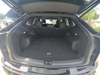 2026 Volkswagen Atlas Cross Sport 2.0T SE w/Technology – miniatura 15