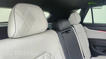 2026 Volkswagen Atlas Cross Sport 2.0T SEL Premium R-Line – miniatura 29