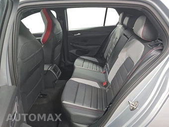2026 Volkswagen Golf GTI SE - miniatura 13