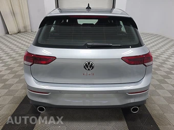2026 Volkswagen Golf GTI SE - miniatura 5
