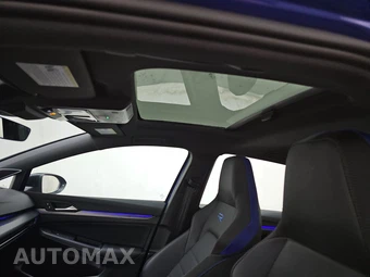 2026 Volkswagen Golf R - miniatura 9