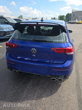 2026 Volkswagen Golf R - miniatura 22
