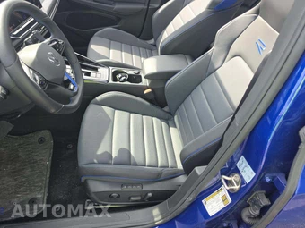 2026 Volkswagen Golf R - miniatura 6