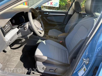 2026 Volkswagen Jetta SE - miniatura 17