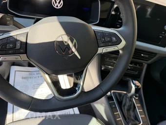 2026 Volkswagen Jetta SE - miniatura 20