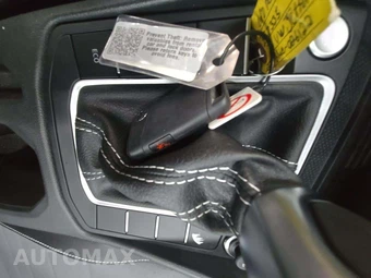 2026 Volkswagen Jetta SE - miniatura 5