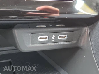 2026 Volkswagen Jetta SE - miniatura 11