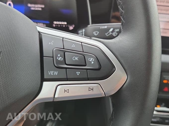 2026 Volkswagen Jetta SE - miniatura 17