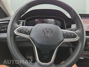 2026 Volkswagen Jetta SE - miniatura 21