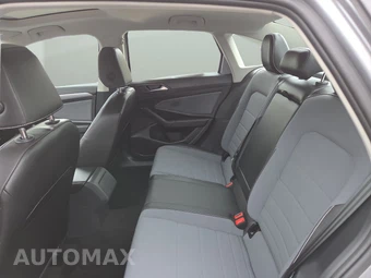 2026 Volkswagen Jetta SE - miniatura 31