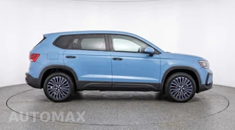 2026 Volkswagen Taos SE - miniatura 8