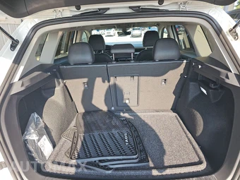 2026 Volkswagen Taos SEL - miniatura 16