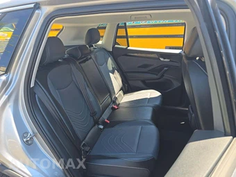 2026 Volkswagen Tiguan SE - miniatura 16