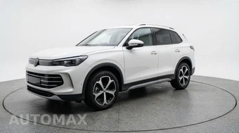 2026 Volkswagen Tiguan SE - miniatura 3