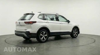 2026 Volkswagen Tiguan SE - miniatura 7