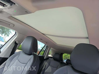 2026 Volkswagen Tiguan SE - miniatura 11