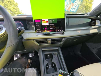 2026 Volkswagen Tiguan SE R-Line Black - miniatura 7