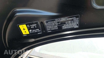 2026 Volvo XC40 B5 Core – miniatura 17