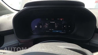 2026 Volvo XC40 B5 Core – miniatura 22