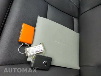 2026 Volvo XC40 B5 Plus – miniatura 13
