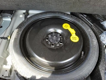2026 Volvo XC40 B5 Plus – miniatura 21