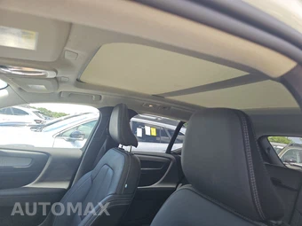 2026 Volvo XC40 B5 Plus - miniatura 18