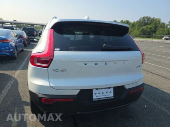 2026 Volvo XC40 B5 Plus - miniatura 5