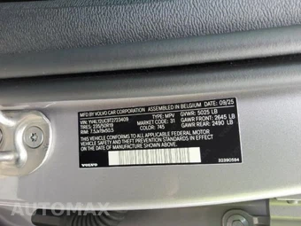2026 Volvo XC40 B5 Plus – miniatura 17