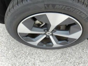 2026 Volvo XC40 B5 Plus – miniatura 22