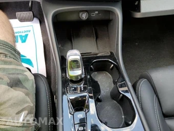 2026 Volvo XC40 B5 Plus – miniatura 12