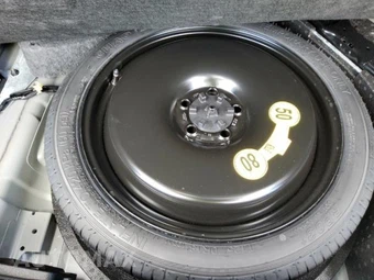 2026 Volvo XC40 B5 Plus – miniatura 21
