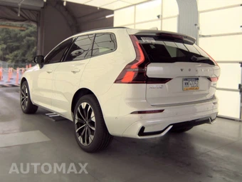 2026 Volvo XC60 B5 Plus - miniatura 6