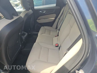 2026 Volvo XC60 B5 Plus - miniatura 13