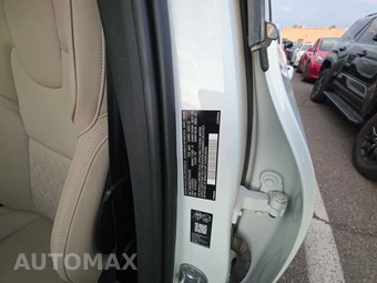 2026 Volvo XC60 B5 Plus - miniatura 14