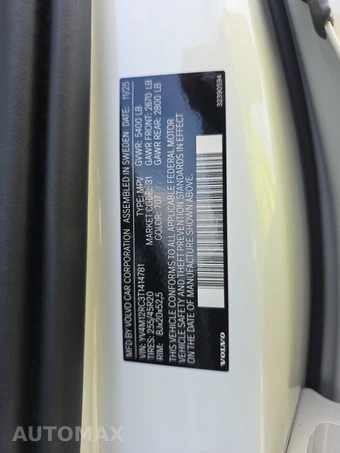 2026 Volvo XC60 B5 Plus - miniatura 14