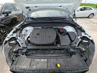 2026 Volvo XC60 B5 Plus - miniatura 15