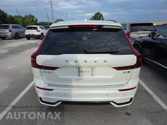 2026 Volvo XC60 B5 Plus - miniatura 5