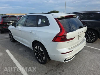 2026 Volvo XC60 B5 Plus - miniatura 6