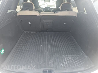2026 Volvo XC60 B5 Plus - miniatura 16