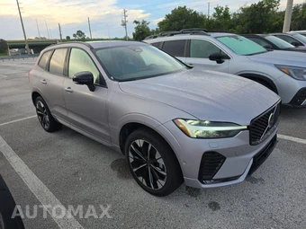2026 Volvo XC60 B5 Plus - miniatura 3