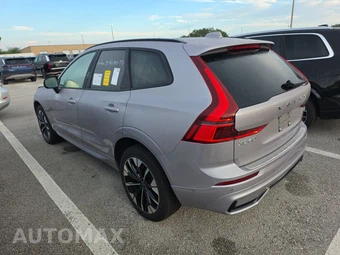 2026 Volvo XC60 B5 Plus - miniatura 6