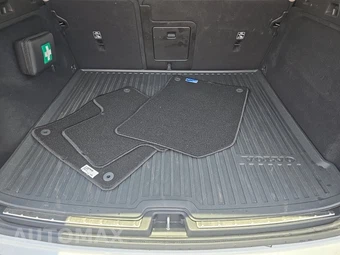 2026 Volvo XC60 B5 Plus - miniatura 16